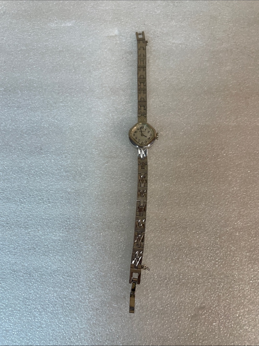 Classic Silver-Tone Women's Bracelet Watch